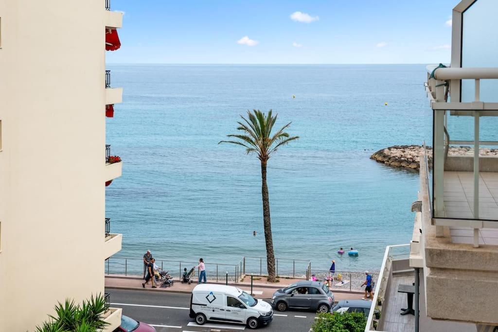 Riviera Prestige - Front De Mer - Terrasse - Parking Рокебрюн — Кап-Мартен Экстерьер фото